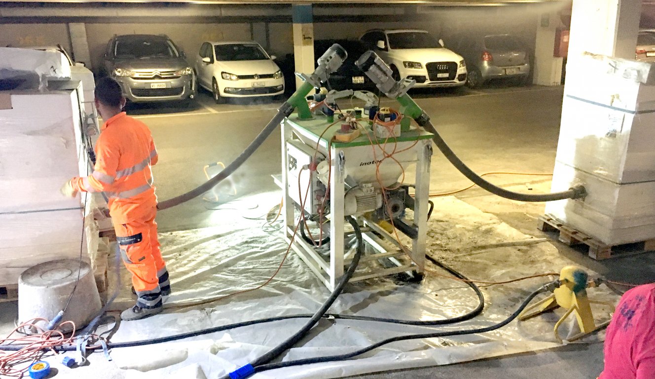 Maschinentechnik für pulverförmiges Material