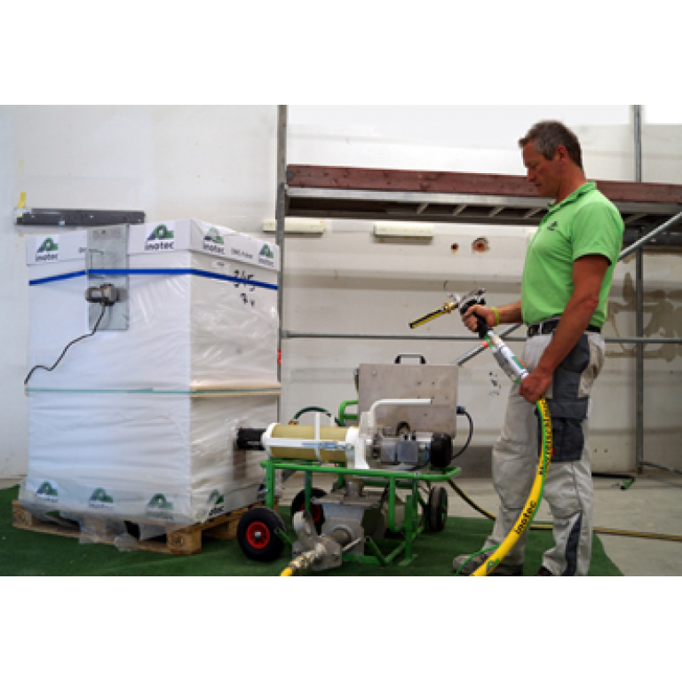 Powdery materials: OWC in combination with a continuous mixer and a delivery pump
