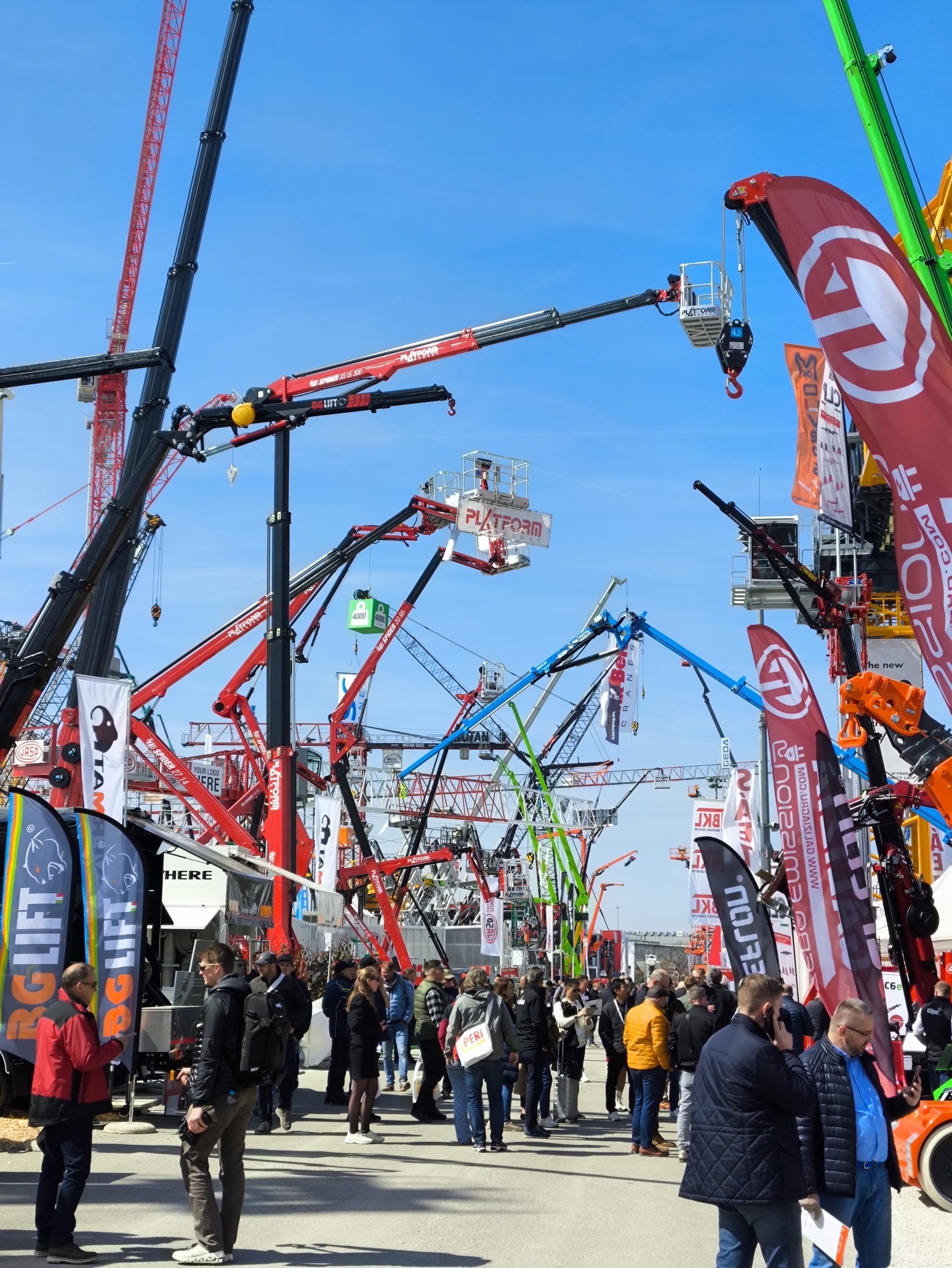 Kran-BAUMA-25